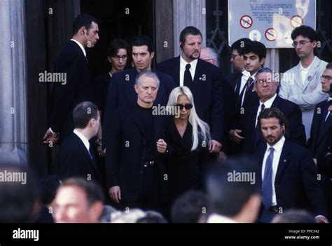 gianni versace ceneri|gianni versace funerals.